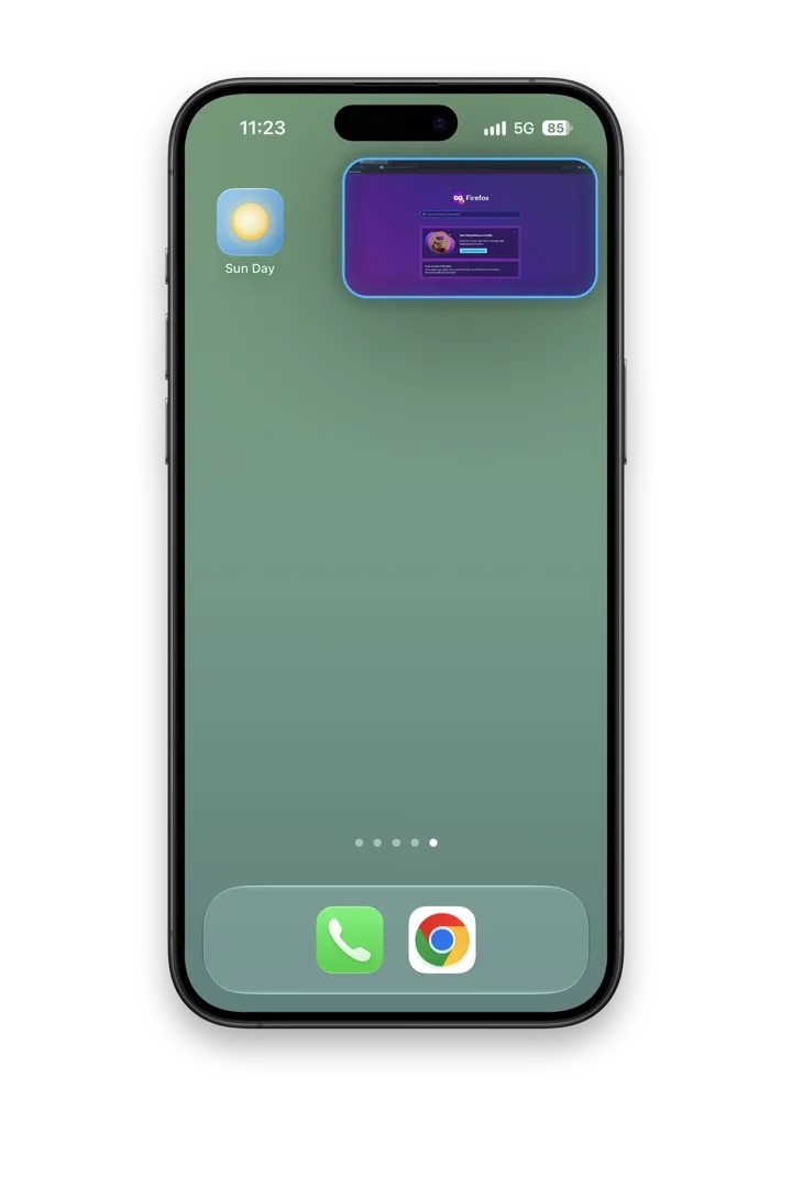 The remote window floating in Picture in Picture over the Home Screen